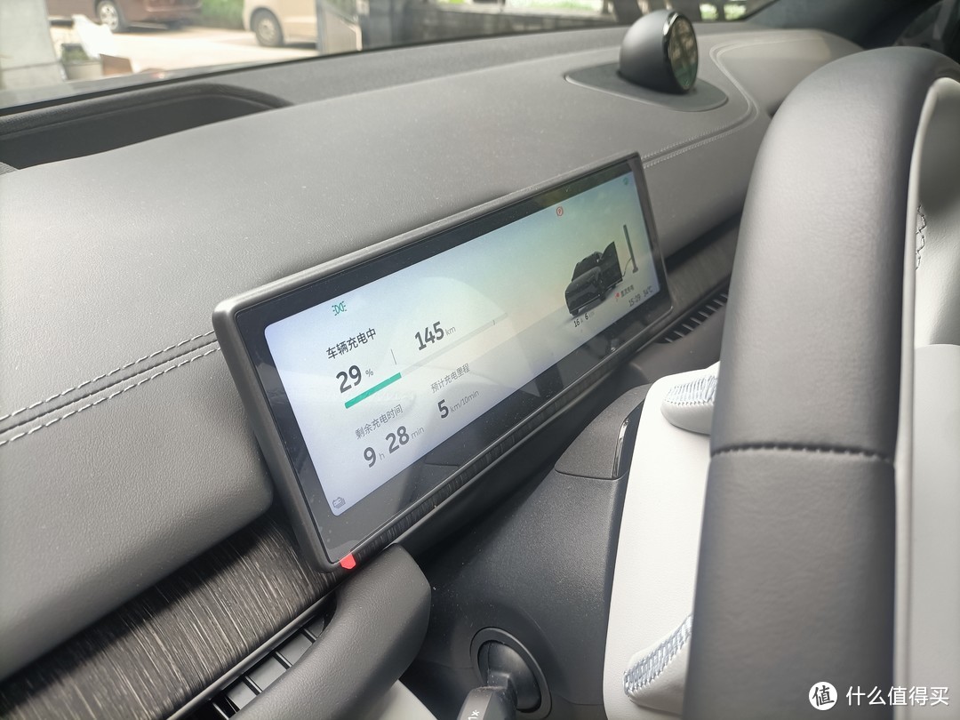 蔚来ES8自建房车主安装直流充电桩充电稳定，直流桩选购注意事项以及品牌推荐